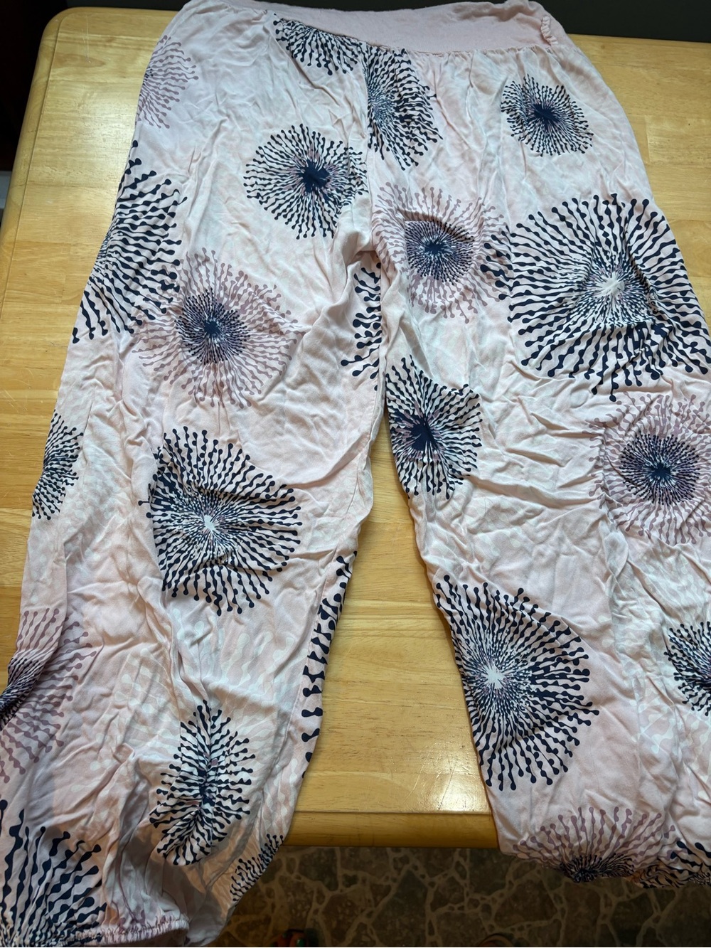 Womens Pink Floral Burst Pull-On Pants